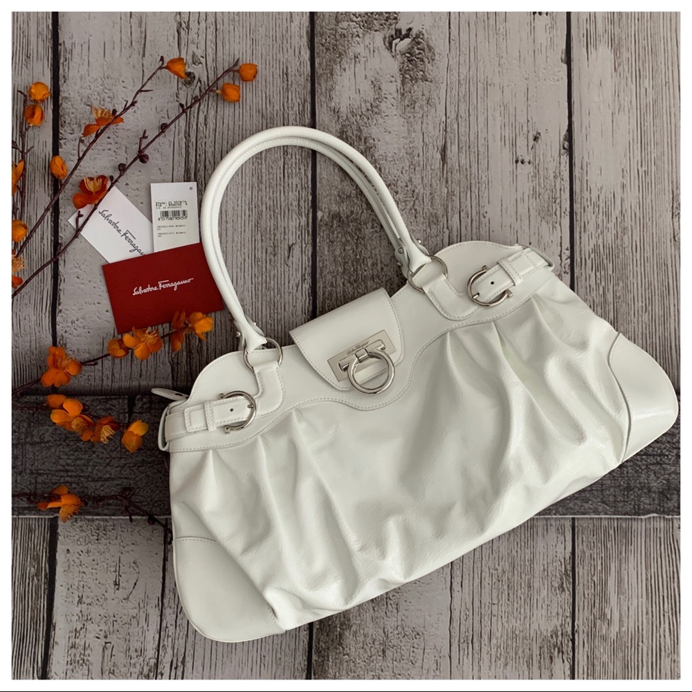 HP🎉 Marisa Handbag White Leather Satchel
